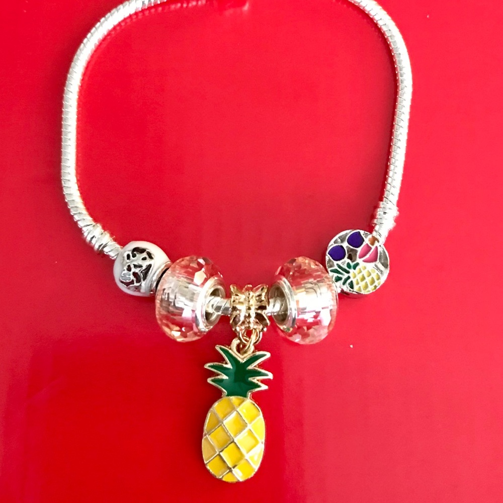 Disney Lilo & Stitch bring on the pineapple 🍍 🏖